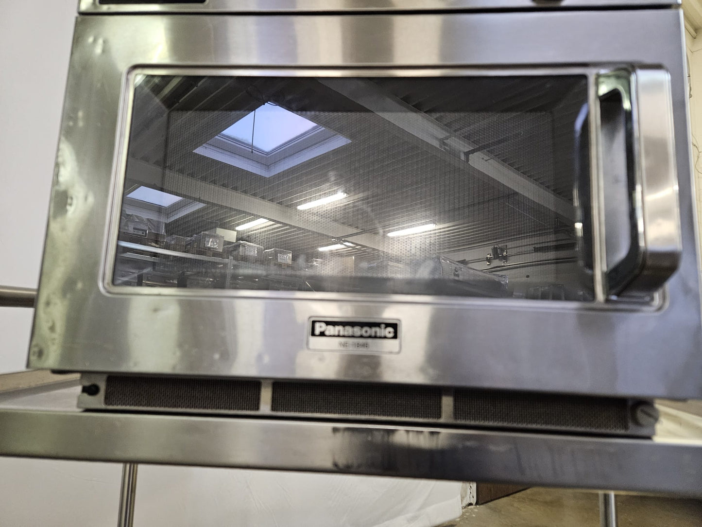Mikrowelle Panasonic NE 1846
